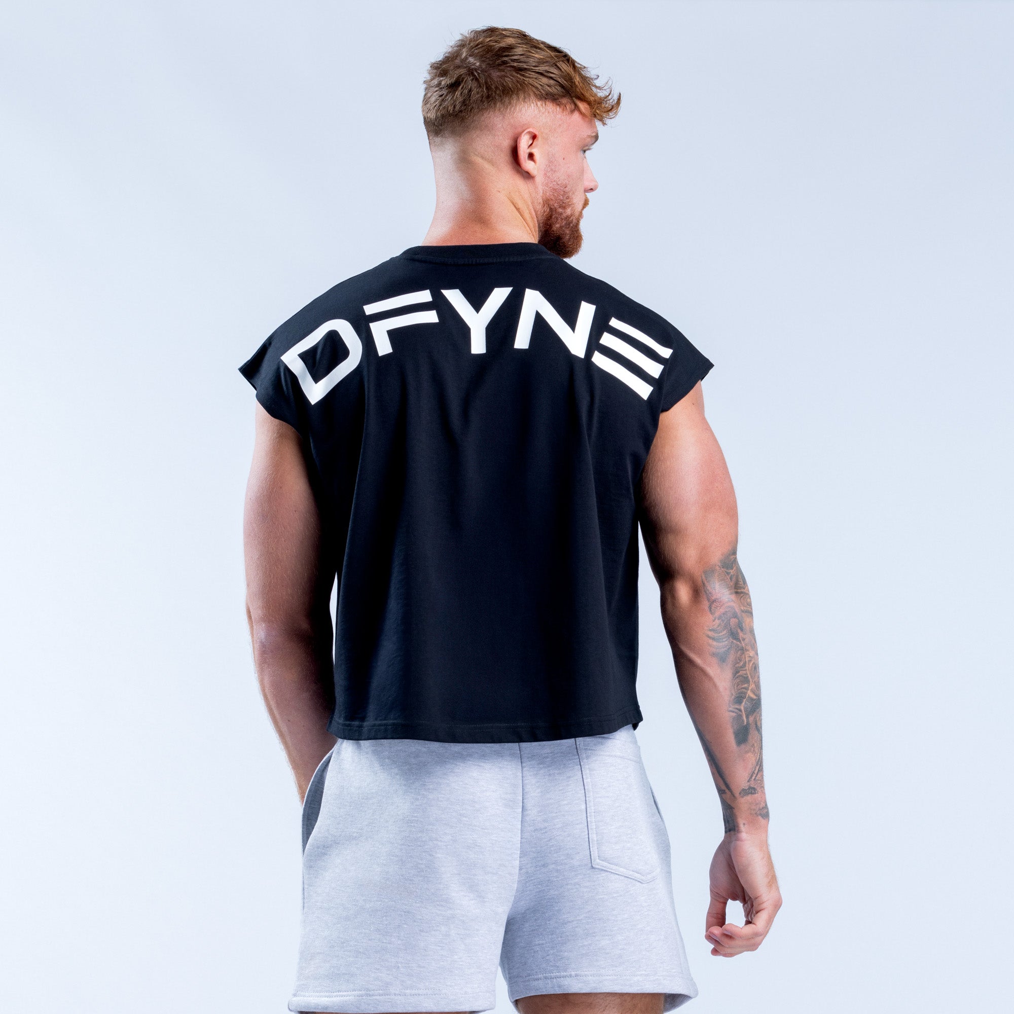 Alternative view of Signature Crop Tank